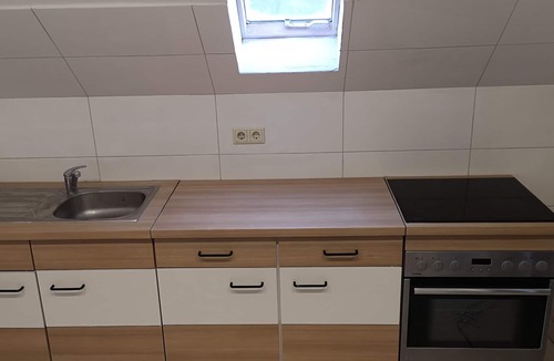 Ahnatal-Weimar Apartment | Duplex apartment on the bathing lake near Kassel