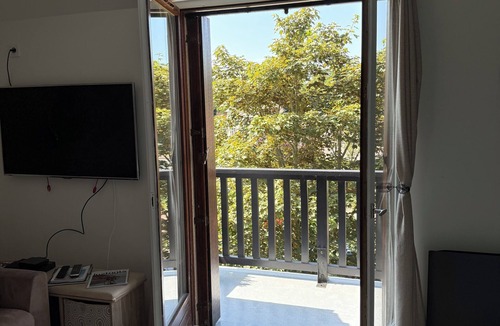 Le Home Apartment | DUPLEX APARTMENT LE HOME VARAVILLE