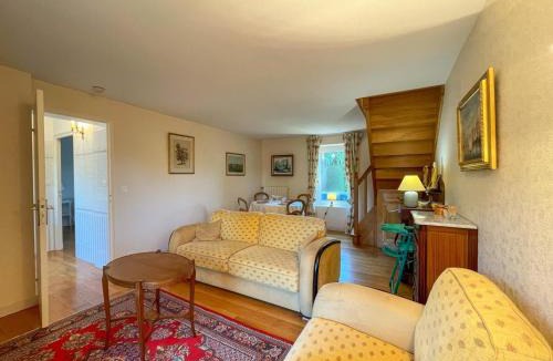 Les Authieux-du-Puits House | Duplex charmant au cœur du Pays des haras avec jardin paisible et WiFi - FR-1-497-114