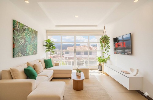 Cuenca House | Duplex con Terraza Exclusiva en Plaza Soleil