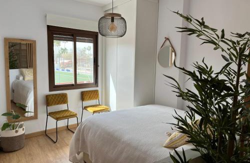 Dos Hermanas Apartment | Duplex con terraza privada y parking a 15 minutos de Sevilla