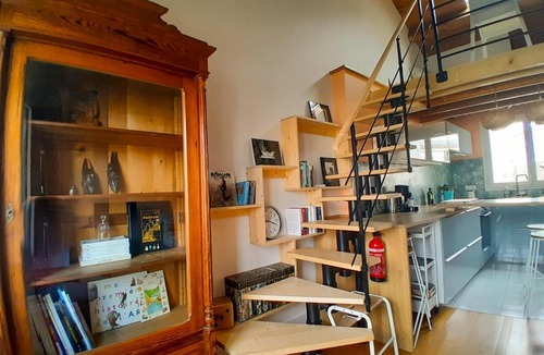 Maisons-Laffitte Apartment | Duplex de Charme avec Bureau - Face Gare RER A