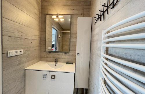 Granville Apartment | Duplex de standing en centre-ville avec parking, proche port et plage - FR-1-361-377