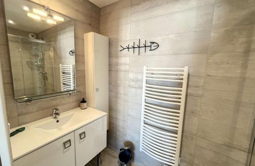 Granville Apartment | Duplex de standing en centre-ville avec parking, proche port et plage - FR-1-361-377