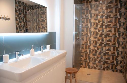 Malbuisson Apartment | Duplex familial 6 pers vue lac & ski Métabief