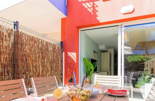 La Faviere Apartment | Duplex for 6 - Linens included - Pets allowed