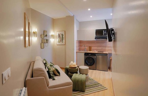 Quartier du Faubourg-Montmartre Apartment | Duplex – Grands Boulevards