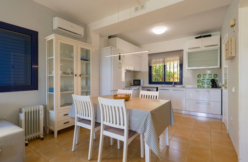 Costa Meloneras Ski Chalet | Duplex great garden Meloneras By CanariasGetaway