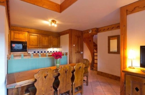 Meribel Village Apartment | Duplex in Chalet, Les Fermes de Méribel