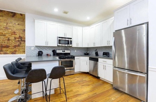 Ocean Hill House | Duplex on the Parkway