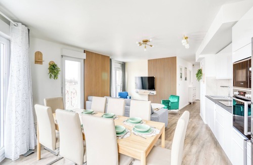 Le Blanc-Mesnil Apartment | Duplex* Paris, Villepinte Expo, CDG, Disneyland