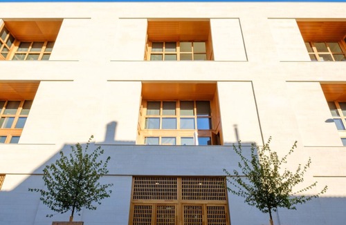 Saint Jean Station District Apartment | Duplex St Germain - Unique, Spacieux et Idéalement Situé