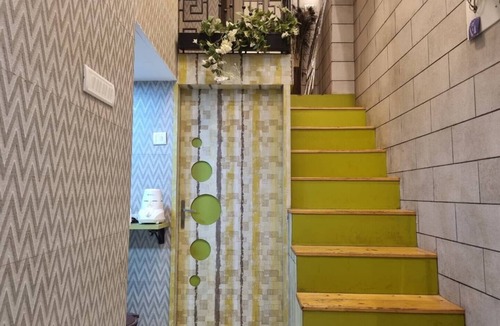 Jogeshwari West Apartment | Duplex studio apartment