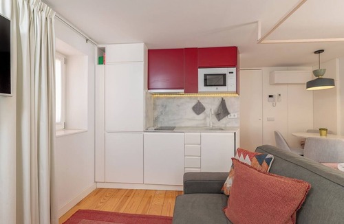 Santo Estevao Apartment | Duplex Studio Downtown Lisbon 2 BR Walkable