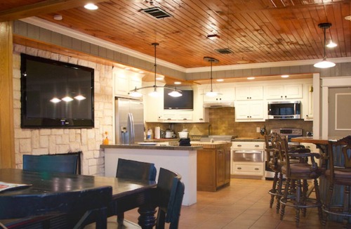 Denison Cabin | Duplex Style Cabin on Lake Texoma: Cabin 217