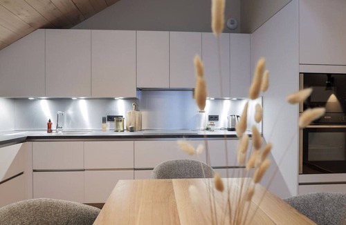 Les Praz-de-Chamonix Apartment | Duplex | Very Spacious | Modern | Mont Blanc View