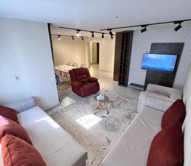Sheikh Zayed City Villa | Duplex villa in Beverly Hills