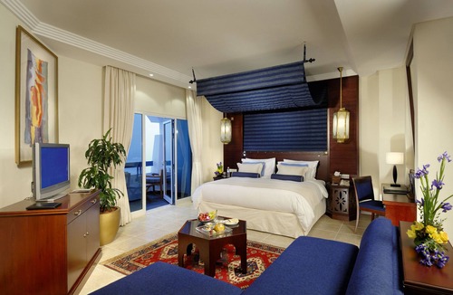 Ajman Hotel | Dusit Ajman Resort & Villas