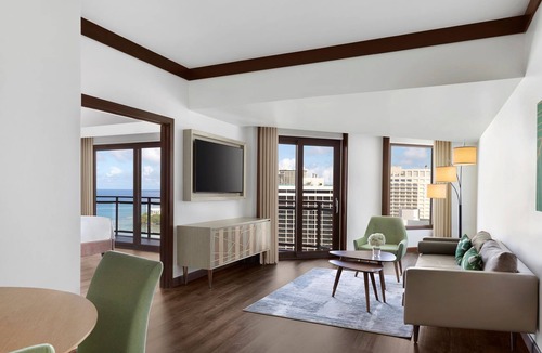 Tumon Resort | Dusit Beach Resort Guam