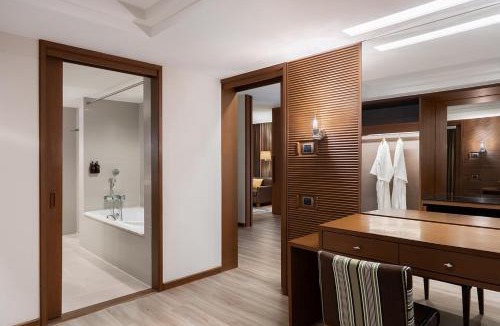 Nong Bon Hotel | Dusit Princess Srinakarin Bangkok