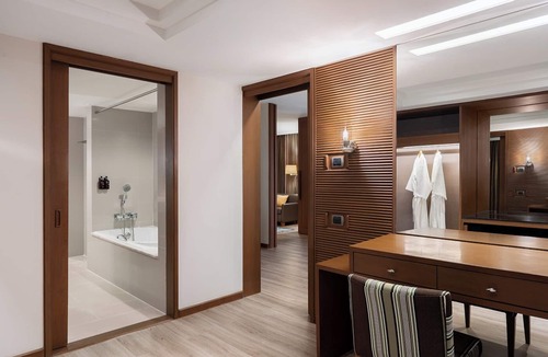 Nong Bon Hotel | Dusit Princess Srinakarin