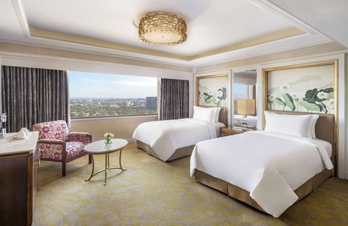 San Lorenzo Hotel | Dusit Thani Manila