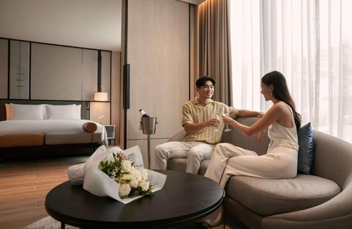 Si Phraya Hotel | dusitD2 Samyan Bangkok