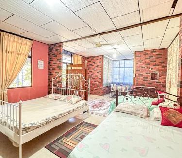 Teluk Kumbar House | Dusun Indah Cottage 2