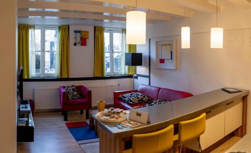 Canal Ring Apartment | Dutch Masters Short Stay Apartments