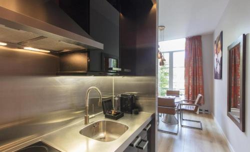 Canal Ring Apartment | Dutch Masters Short Stay Apartments