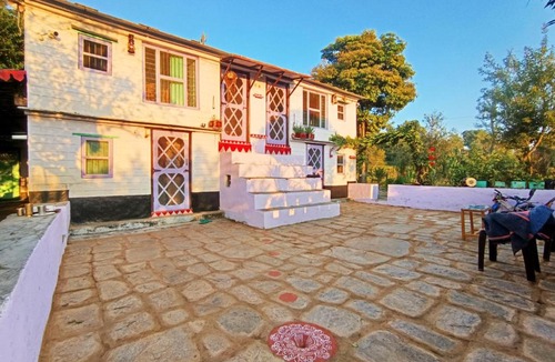 Majkhali House | Dwarahat Village Farmstay- Babaji's Cave