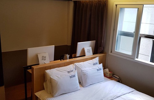 Geumjeong Hotel | DWELL HOTEL