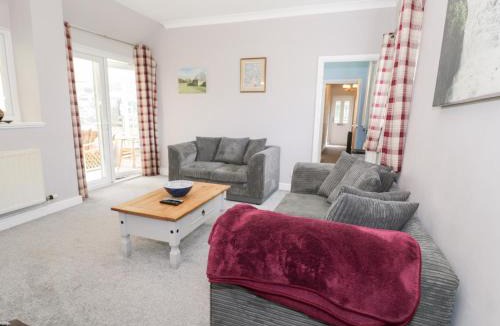 Corwen House | Dyffryn Bach