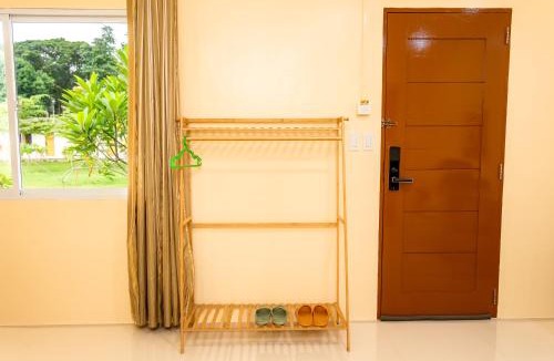 Dumaguete Hotel | E and C Tourist Inn Regular Room B