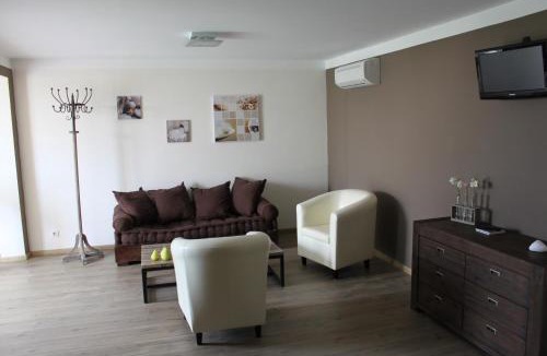Aleria House | E Cabanacce