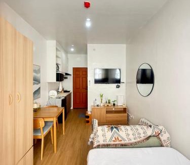Maribago Apartment | E&J Solace Studio Mactan Bayanihan Flats 2