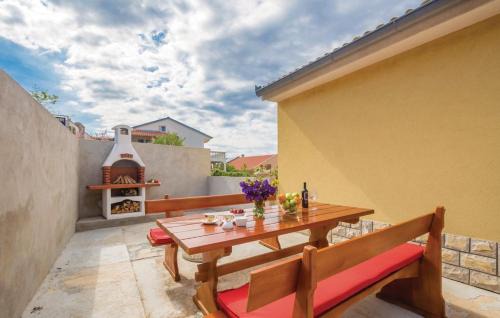 Vratarusa Apartment | E&M