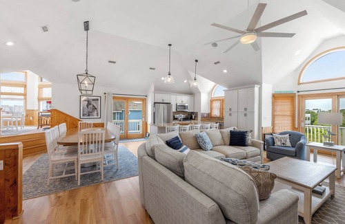 Whalehead Beach House | E=M(Sea)2: Private Pool & Hot Tub, Rooftop Deck w/Ocean View, Pet-friendly