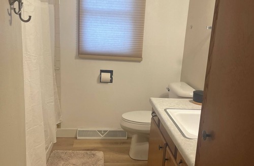 Appleton House | EAA rental. Easy access to 441