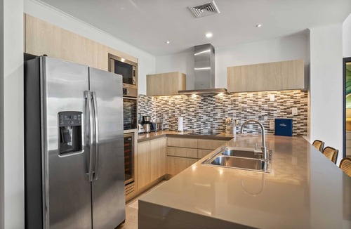 Oranjestad-West Condo | Eagle Beach - Palm by the Sea 2BR condo - LV207