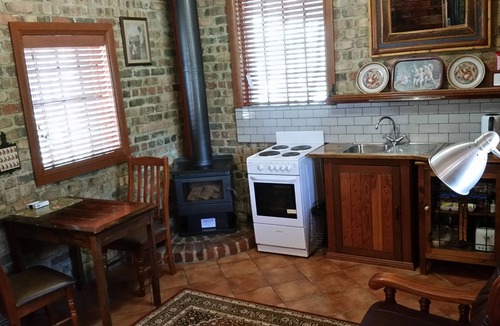 Gawler Bed & Breakfast | Eagle Foundry Bed & Breakfast