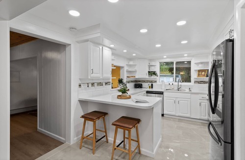 Sybertsville House | Eagle Rock Resort - Just a short walk to the beach!
