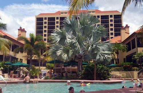 Marco Island Condo | Eagle's Nest Beach Resort. Gorgeous Two bedroom. Reserve Now!