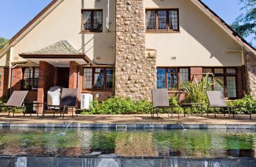 Botha's Hill House | Eagle Wind Manor