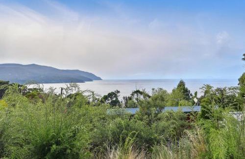 Eaglehawk Neck Apartment | Eaglehawk Pavilions