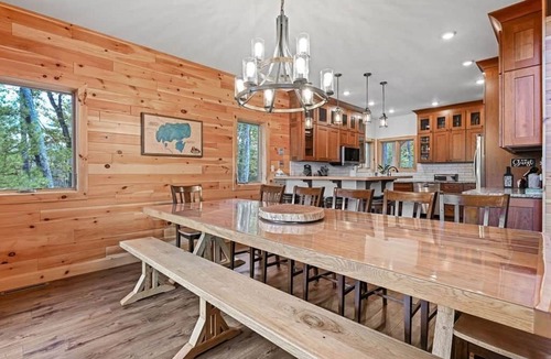 St Germain House | Eagles Bluff - 6 Br Lakefront Cabin on 20 acres