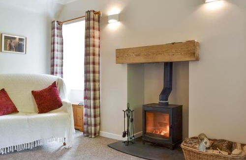 Banff House | Eagles Gate Lodge