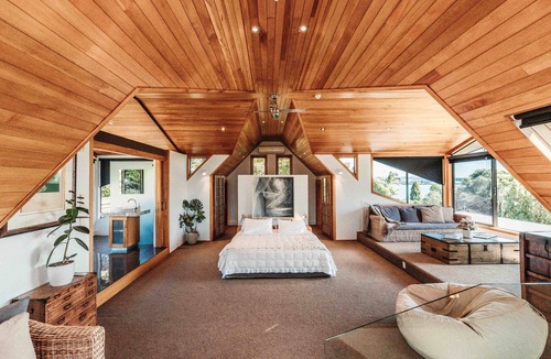 Russell Cabin | Eagles Nest