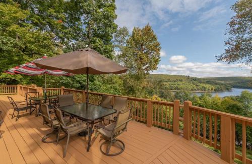 Mountainside House | Eagles Nest