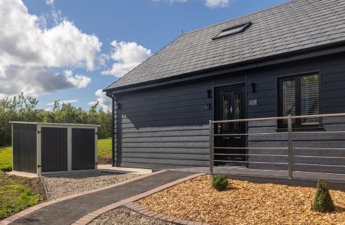 Pickering House | Eagles Peak